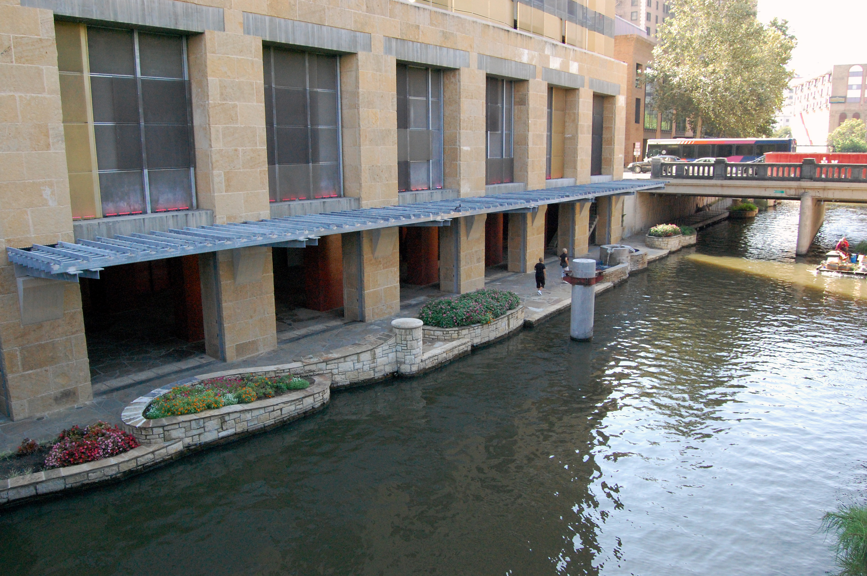 Drury Riverwalk Loop Connection